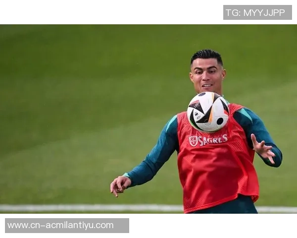 马丁内斯称C罗求胜欲望超越常人退役决定源于理智而非年龄限制